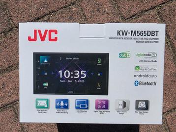 JVC auto radio met touchscreen en Bluetooth  beschikbaar voor biedingen