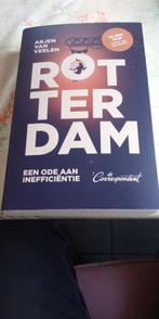 Rotterdam een ode aan inefficiëntie, Arjen van Veelen, Maatschappij en Samenleving, Ophalen of Verzenden, Zo goed als nieuw