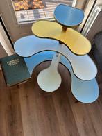 Duits jaren 50 plantentafeltje vintage, Huis en Inrichting, Tafels | Bijzettafels, Minder dan 55 cm, Rond, Zo goed als nieuw, Ophalen