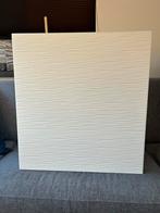 Twee witte IKEA Besta kasten met Laxviken deuren, Ophalen, Minder dan 150 cm, Minder dan 100 cm, 25 tot 50 cm