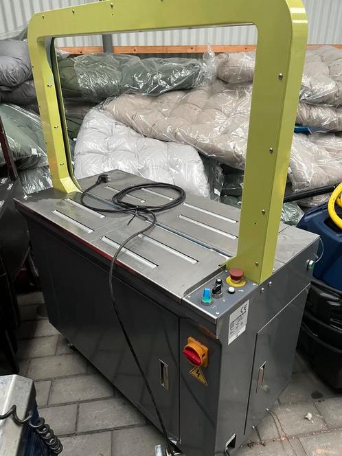 Automatische bandage machine 2 stuks+ handmatige+rollerbanen, Zakelijke goederen, Machines en Bouw | Industrie en Techniek, Ophalen