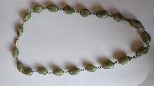 Halsketting jade, Sieraden, Tassen en Uiterlijk, Armbanden, Zo goed als nieuw, Groen, Ophalen of Verzenden