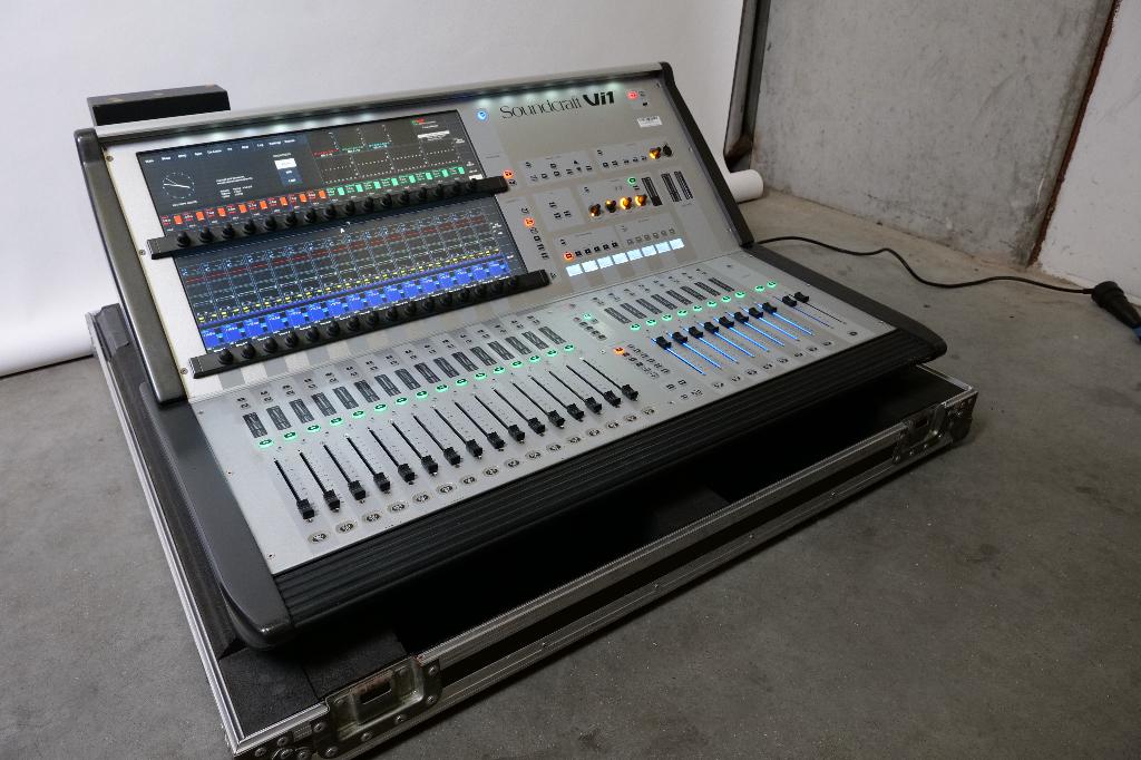 Soundcraft VI1, Ophalen of Verzenden, Zo goed als nieuw, Audio