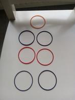 retro gekleurde 7 bangles armbanden set uit jaren 80, Sieraden, Tassen en Uiterlijk, Armbanden, Ophalen of Verzenden, Zo goed als nieuw