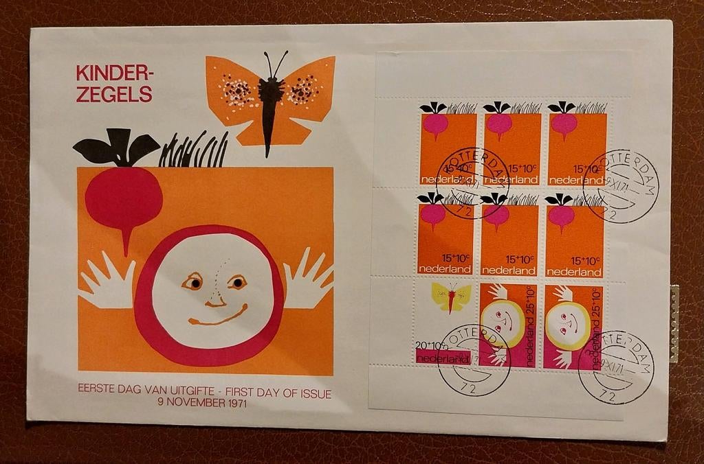 V9. Postfrisse fdc E114, met kinderzegels., Hobby en Vrije tijd, Spaarzegeltjes, Ophalen of Verzenden, Winkel, Super of Benzinepomp