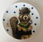 Een bordje eekhoorn D. 19 cm., Ophalen of Verzenden, Zo goed als nieuw, Bord(en), Overige stijlen