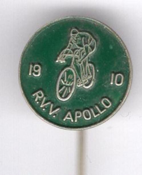 R.V.V. Apollo groen op zilverkl wielrenners speldje( G_098 ), Verzamelen, Speldjes, Pins en Buttons, Zo goed als nieuw, Speldje of Pin