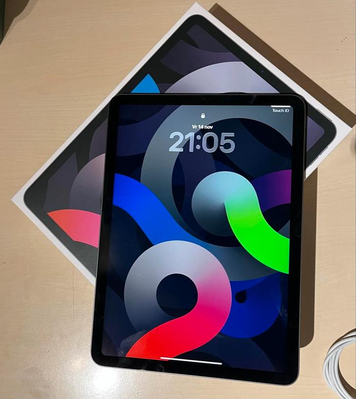 Apple iPad Air 4 (2020) - Nette staat!, Computers en Software, Apple iPads, Zo goed als nieuw, Apple iPad Air, Wi-Fi, 10 inch