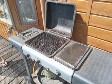 BBQ elektrisch met gastank en gaspit. beschikbaar voor biedingen