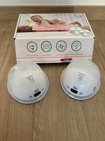 4mommy Embrace - Dubbele handsfree borstkolf beschikbaar voor biedingen