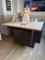 Vierkanten Balie/ Office desk in hoogte verstelbaar, Huis en Inrichting, Ophalen, In hoogte verstelbaar, Gebruikt, Bureau