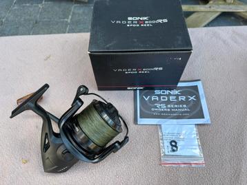 Sonik vader x 8000 rs spod reel / molen beschikbaar voor biedingen
