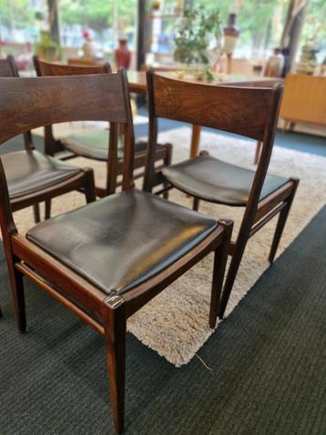 Vintage eetkamerstoelen (4) palissander / zwart beschikbaar voor biedingen
