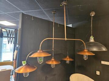 Biljard lamp.koper brons landelijk brocante opruiming beschikbaar voor biedingen