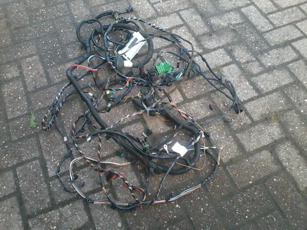 Diverse kabelbomen Opel Corsa B, Auto-onderdelen, Elektronica en Kabels, Opel, Gebruikt, Ophalen