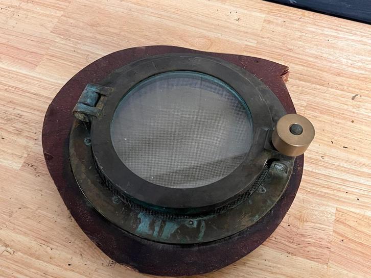 Mooie bronzen patrijspoort 24 cm, Watersport en Boten, Accessoires en Onderhoud, Gebruikt, Lijn of Blok, Ophalen of Verzenden