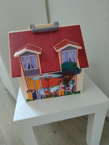 Ingericht Playmobil poppenhuis met meubels en poppetjes beschikbaar voor biedingen