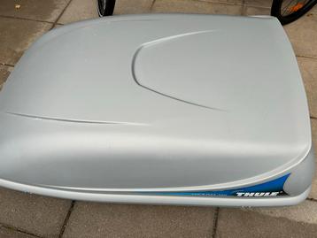 Thule Ocean 100 Dakkoffer beschikbaar voor biedingen