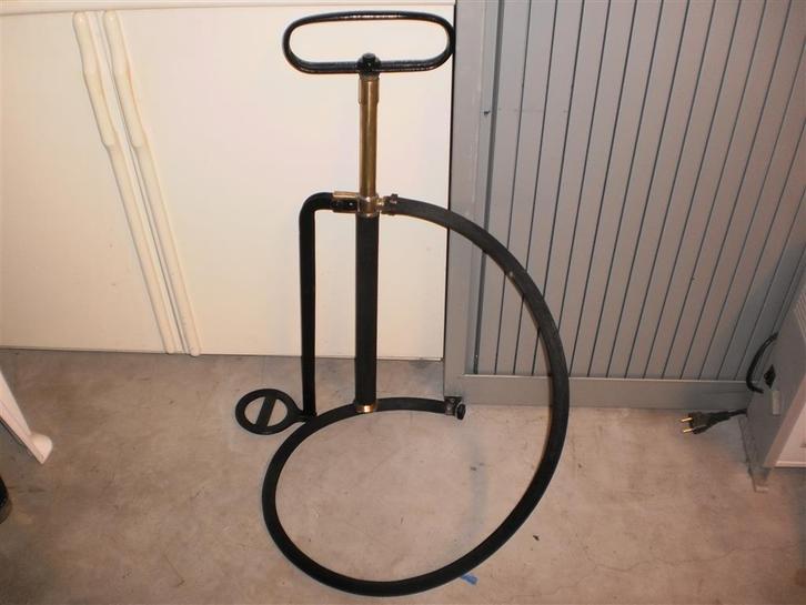 Antieke brandblusspuit, Antiek en Kunst, Antiek | Gereedschap en Instrumenten, Ophalen of Verzenden