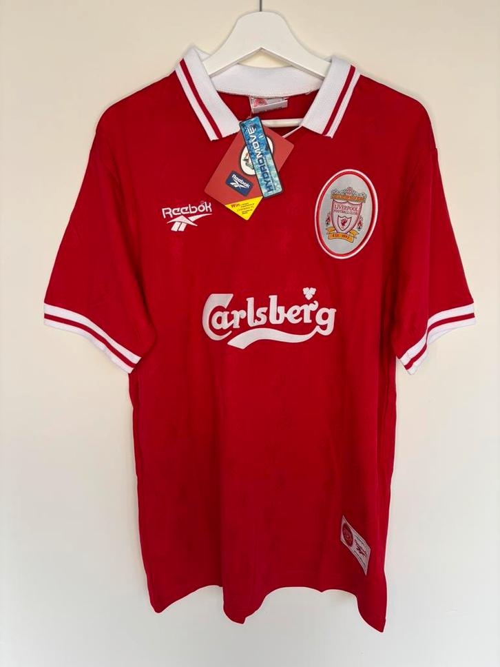 Liverpool shirt L, Sport en Fitness, Voetbal, Zo goed als nieuw, Shirt, Ophalen of Verzenden
