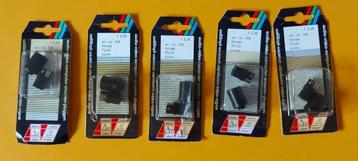 5 female 2-polige DIN pluggen +  6 audio 3½ mm. audiojacks  beschikbaar voor biedingen
