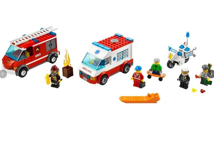 Lego Politie Ambulance Brandweer nr 60023, Kinderen en Baby's, Speelgoed | Duplo en Lego, Gebruikt, Ophalen of Verzenden