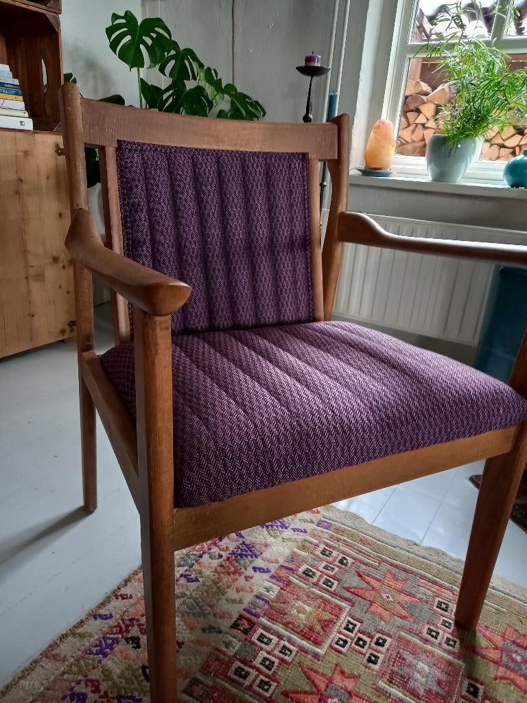 Ochre and Red fauteuil Lupin, Ophalen, Minder dan 75 cm, Scandinavisch, Zo goed als nieuw