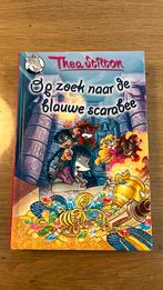 Thea Stilton - Op zoek naar de blauwe scarabee, Ophalen of Verzenden, Thea Stilton, Zo goed als nieuw