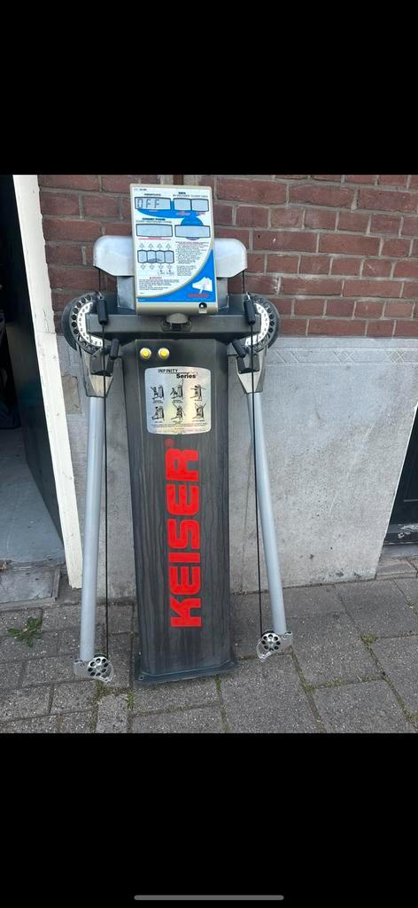 Keiser functional trainer, Sport en Fitness, Fitnessapparatuur, Zo goed als nieuw, Crosstrainer, Metaal, Ophalen