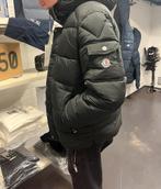 Moncler jassen moet in partij weg., Ophalen of Verzenden, Zo goed als nieuw, Overige maten, Zwart