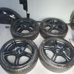 Mini 17 inch zwarte velgen 205 45 17 winterbanden, Auto-onderdelen, Banden en Velgen, 205 mm, 17 inch, Gebruikt, Ophalen of Verzenden