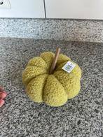 lichtgroene pompoen knuffel / sierkussen, Ophalen of Verzenden, Nieuw, Groen, Overige vormen