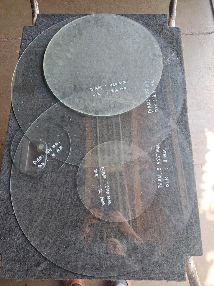 ronde glasplaat 4 stuks, Doe-het-zelf en Verbouw, Glas en Ramen, Gebruikt, Glasplaat, Minder dan 80 cm, Minder dan 80 cm, Ophalen