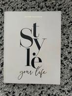 Style your life, Boeken, Ophalen of Verzenden, Zo goed als nieuw, Mode algemeen