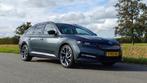 Skoda Superb IV Sportline 1.4 TSI PHEV hybride 2020 grijs, Auto's, Skoda, 4 cilinders, Leder en Stof, USB, 5 stoelen