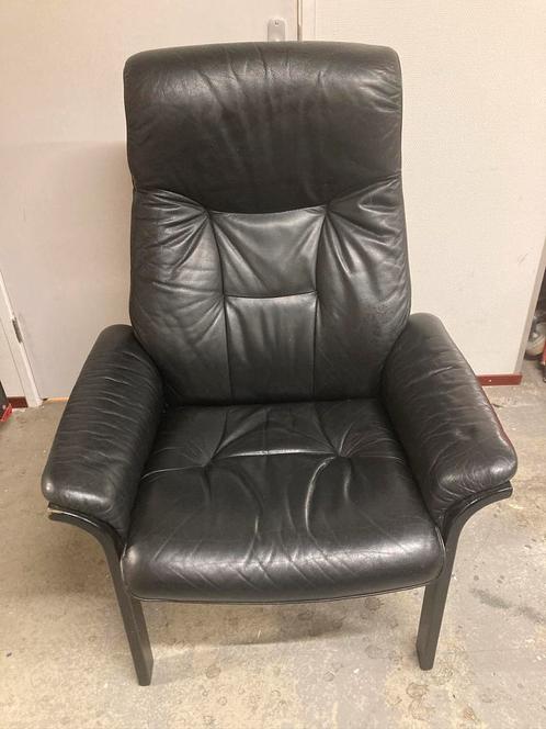Mooie zwart echt leren verstelbare relax fauteuil., Huis en Inrichting, Fauteuils, Zo goed als nieuw, Leer, 75 tot 100 cm, Minder dan 75 cm