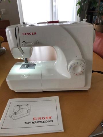 SINGER 1507 naaimachine beschikbaar voor biedingen