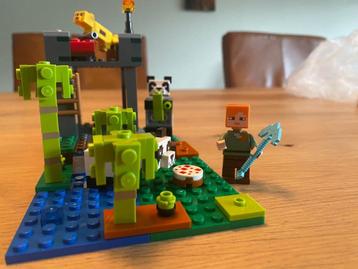 LEGO Minecraft - Het pandaverblijf beschikbaar voor biedingen