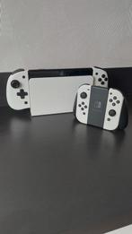 Nintendo Switch OLED met vele Accessoires, Spelcomputers en Games, Games | Nintendo Switch, Online, Overige genres, 1 speler, Ophalen of Verzenden