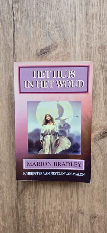 Marion Bradley - Nevelen van Avalon Vervolg beschikbaar voor biedingen