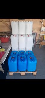 Blauwe jerrycans 20 liter - schoon en stapelbaar, Ophalen