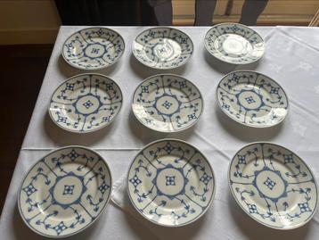 9 gebaksbordjes Saksisch Blauw porselein 17 cm beschikbaar voor biedingen