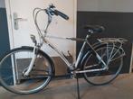 Zeer nette Witte batavus, Fietsen en Brommers, Fietsen | Heren | Herenfietsen, Ophalen of Verzenden, Zo goed als nieuw, Batavus