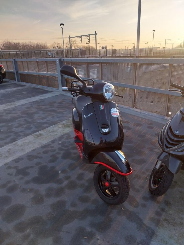 Vespa lx 50 uniek tekoop, Fietsen en Brommers, Scooters | Vespa, Ophalen, Gebruikt, Maximaal 45 km/u, Benzine