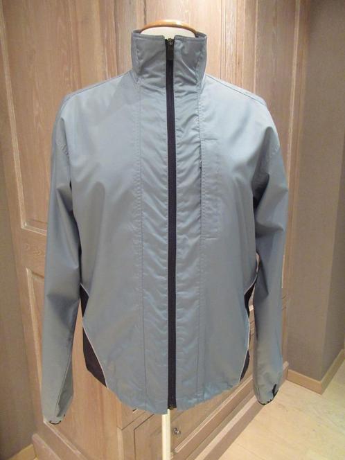 Nieuw grijs Peak Performance trainingspak ( jasje+broek ) M, Kleding | Dames, Sportkleding, Nieuw, Overige typen, Grijs, Verzenden