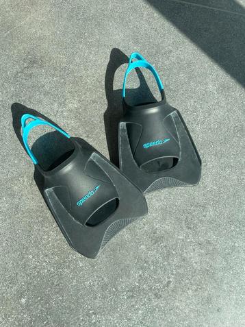 Speedo zwemvliezen mt 38-41 beschikbaar voor biedingen