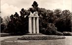 Amstelveen - Bevrijdingsmonument, Verzamelen, Ansichtkaarten | Nederland, Ophalen of Verzenden, 1940 tot 1960, Gelopen, Noord-Holland