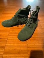 Enkellaarsjes Clarks Zeegroen Suède  Maat 36, Ophalen of Verzenden, Zo goed als nieuw, Groen, Lage of Enkellaarzen