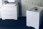 Hoogglans wit  kinderkamer (commode / kast / ledikant), Kinderen en Baby's, Kinderkamer | Complete kinderkamers, Ophalen, Zo goed als nieuw
