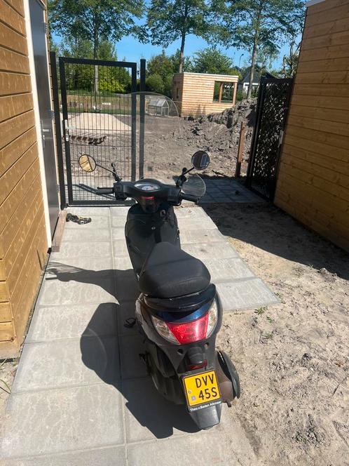 Agm sp50, Fietsen en Brommers, Snorfietsen en Snorscooters, Zo goed als nieuw, Overige merken, Benzine, Ophalen
